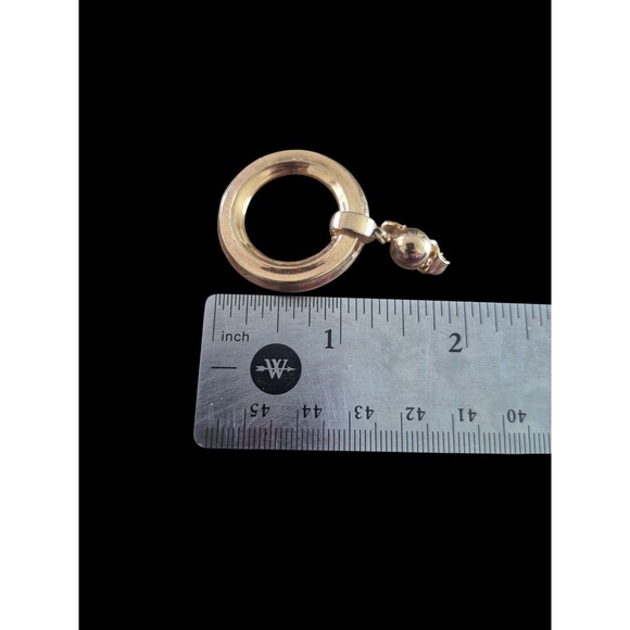 Vintage Signed Trifari Drop Earrings Gold Tone Donut Pierced - Picture 3 of 4